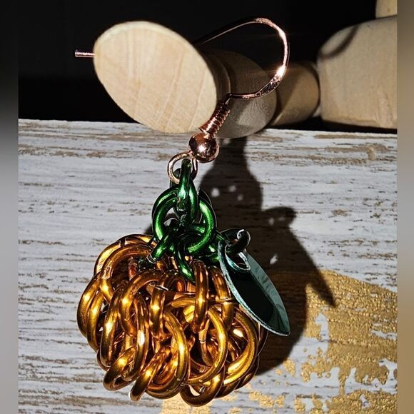 Pumpkin Earrings Lightweight (E20) - Picture 4 of 6